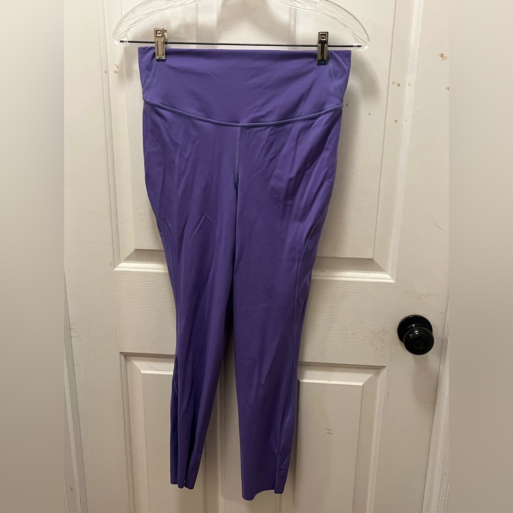 🍋 LIKE NEW Lululemon Base Pace HR Running Tight 25" - Charged Indigo - Sz 8
